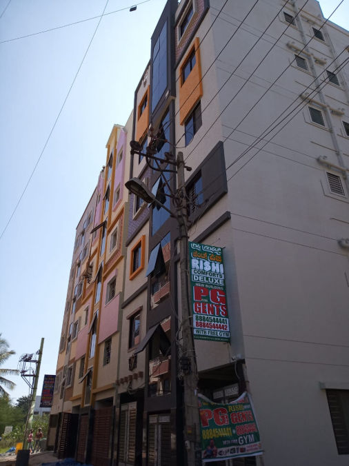 Rishi Comforts building exterior, Kadubeesanahalli