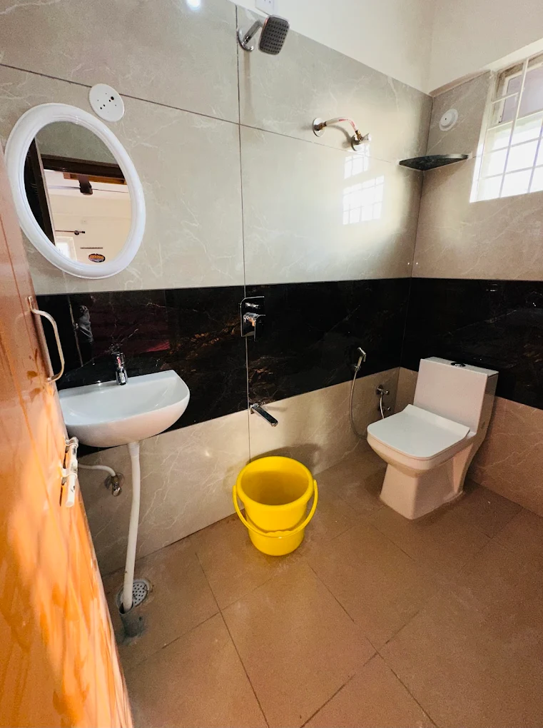 Clean attached bathroom